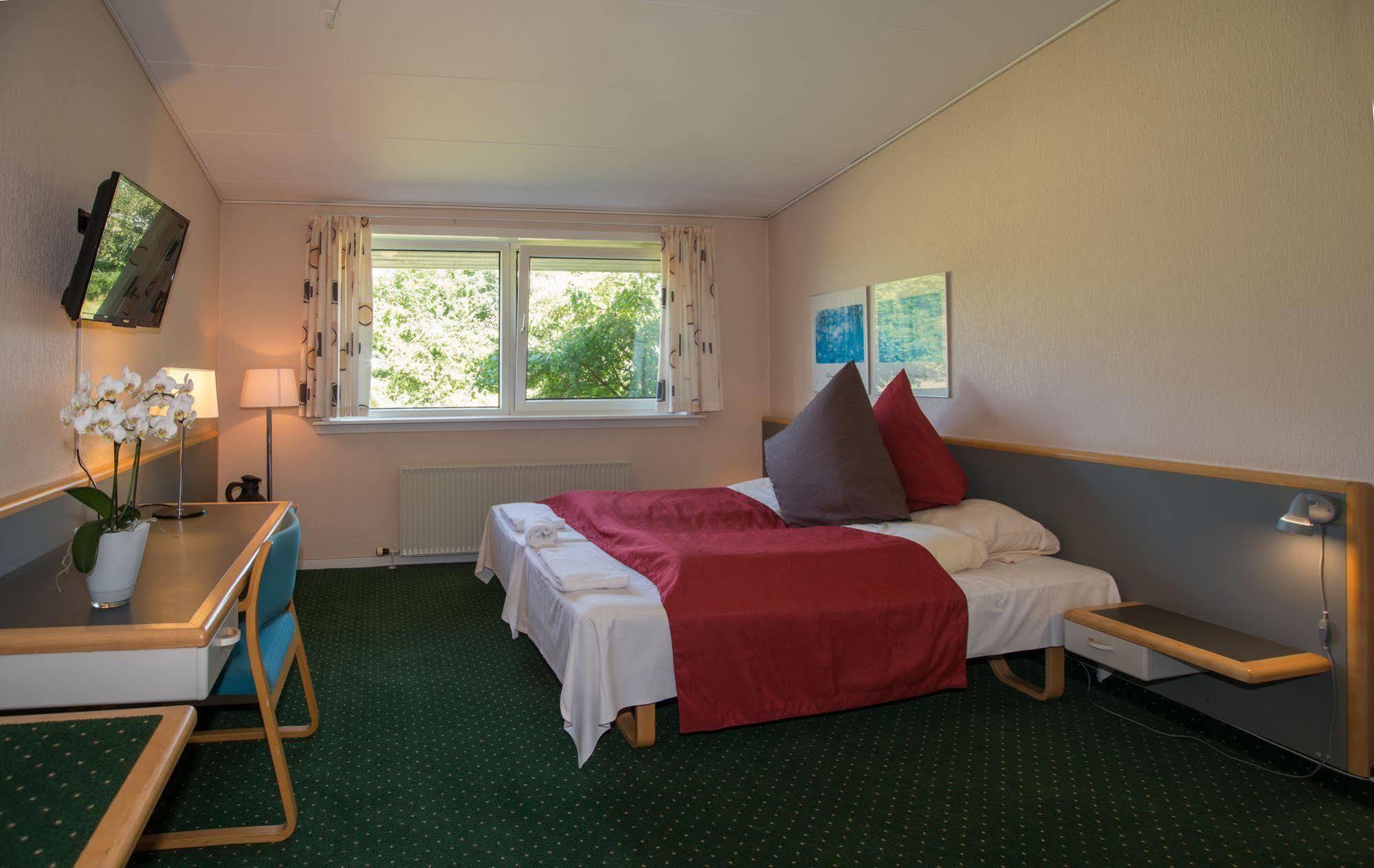 Hotel Vissenbjerg Storkro Экстерьер фото